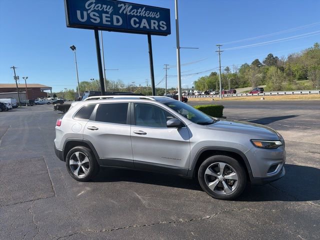 Used 2019 Jeep Cherokee Limited image 4