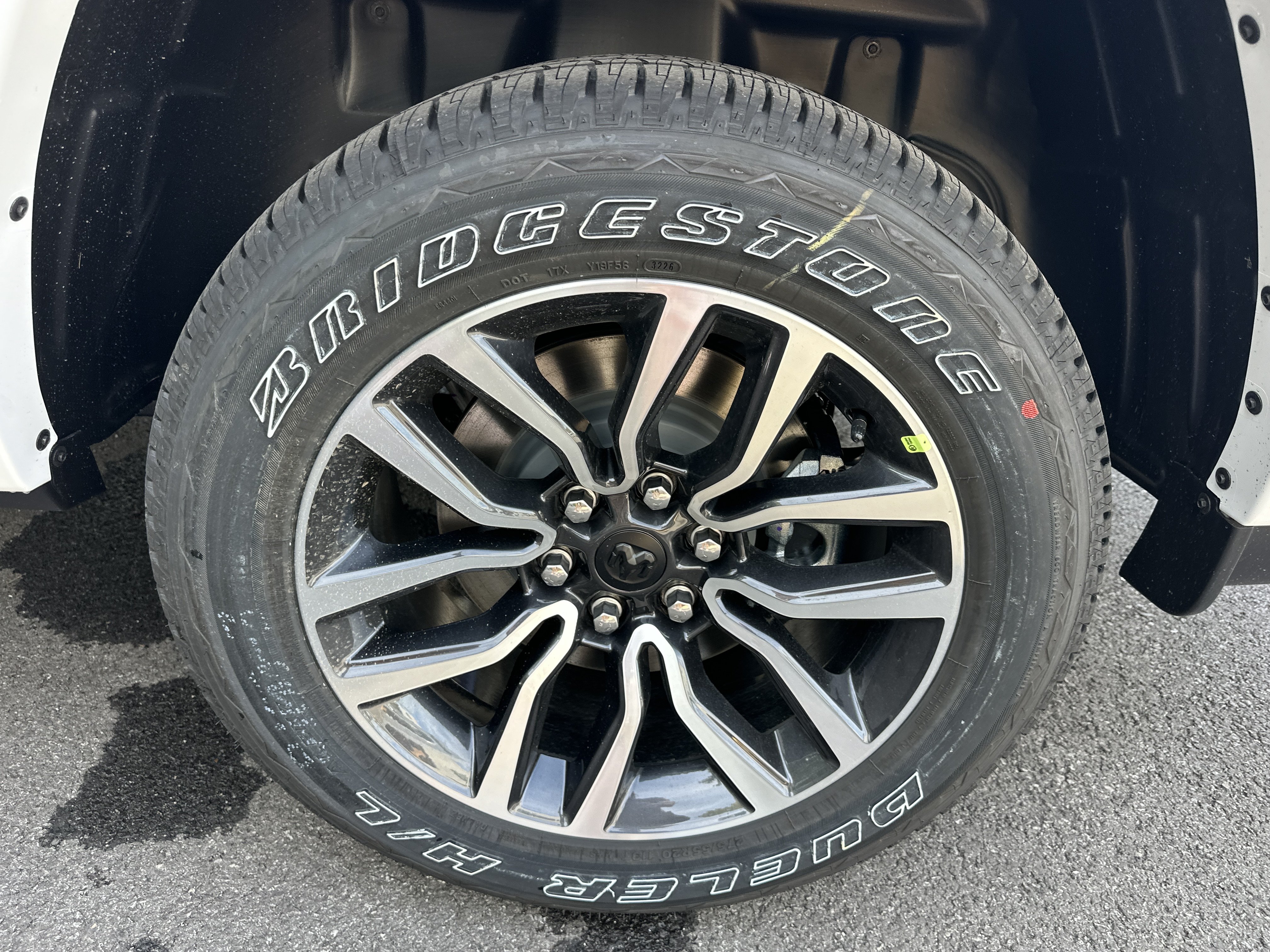 New 2027 RAM 1500 Limited AWD/4WD image 36