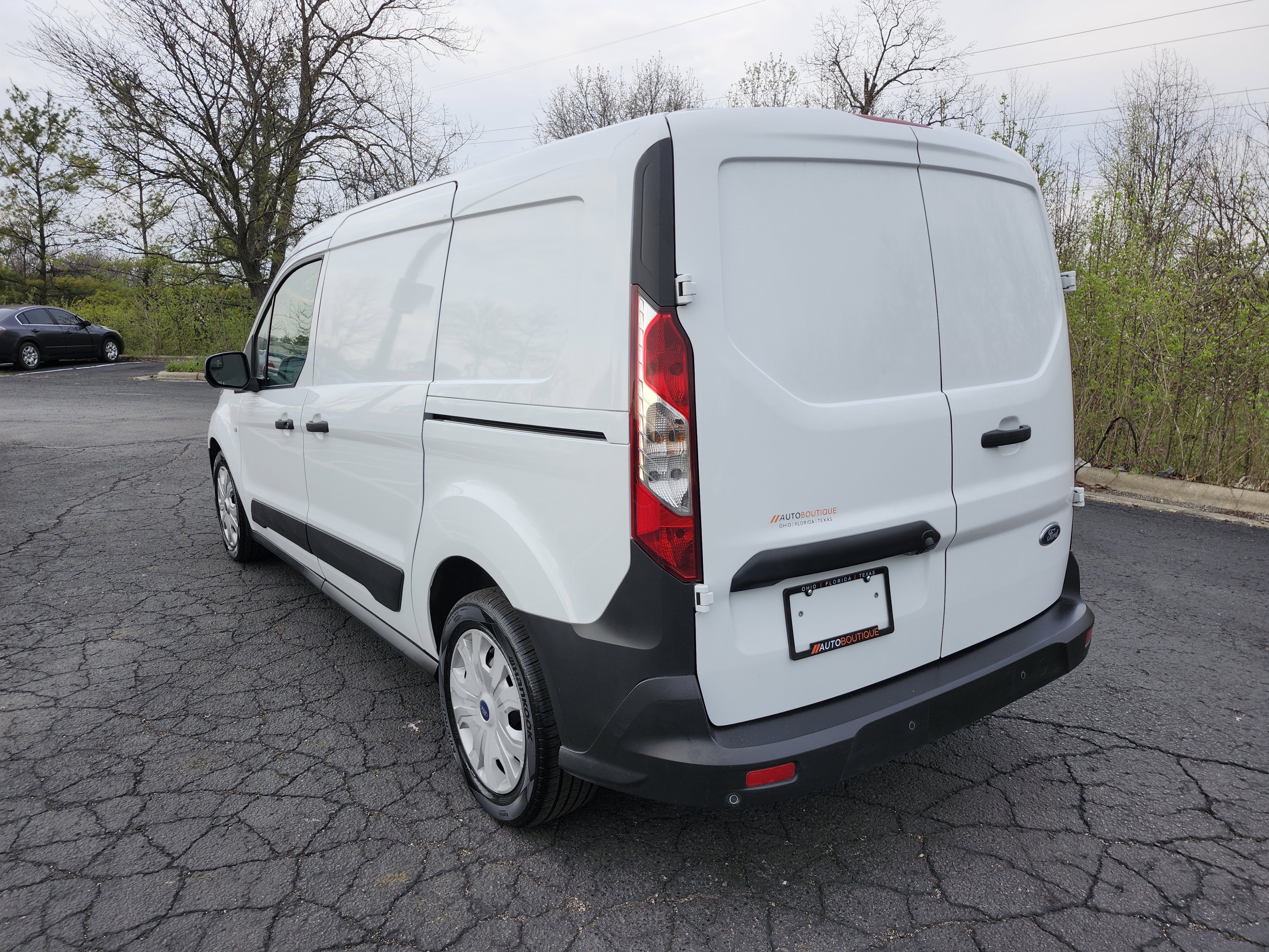 Used 2023 Ford Transit Connect XL image 14