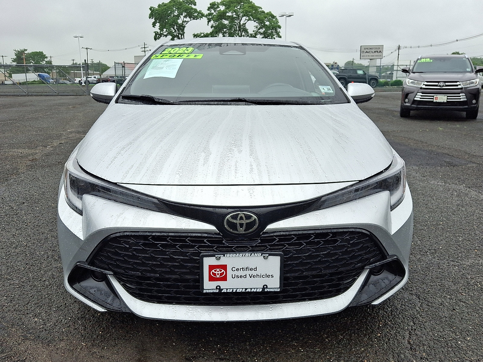 Certified 2023 Toyota Corolla SE w/ Carpet Mat Package (TMS) image 2