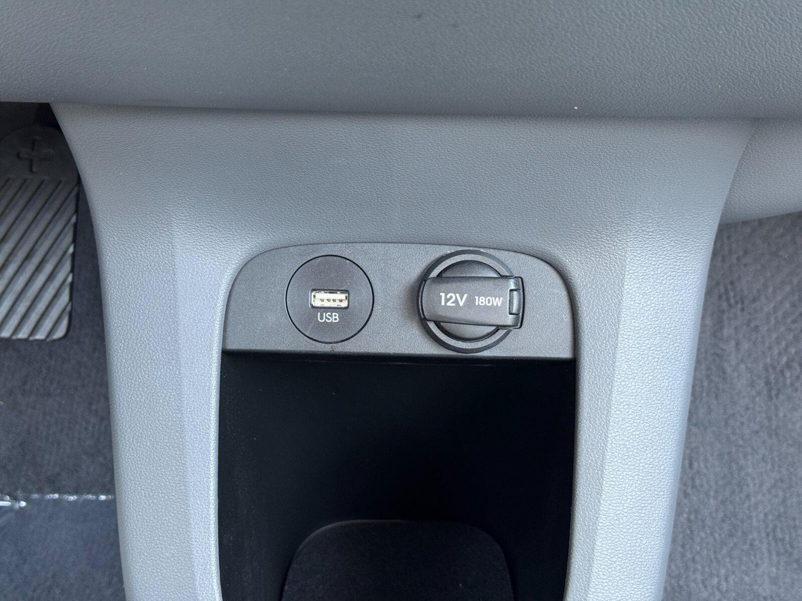 Used 2024 Hyundai Ioniq 5 SEL RWD image 27