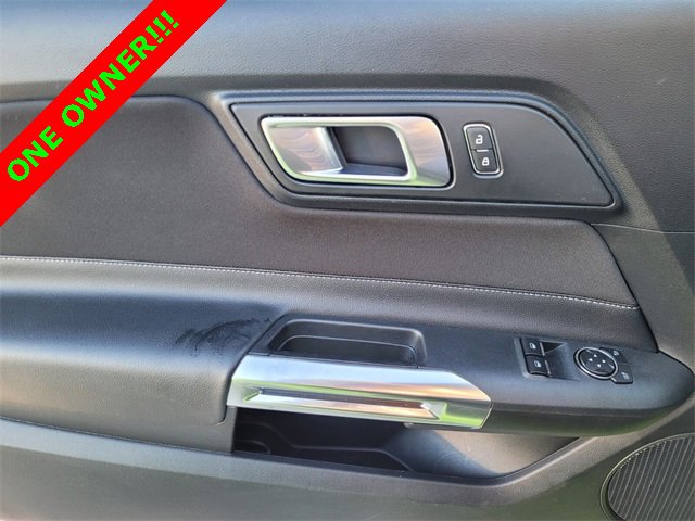 Used 2020 Ford Mustang GT image 23