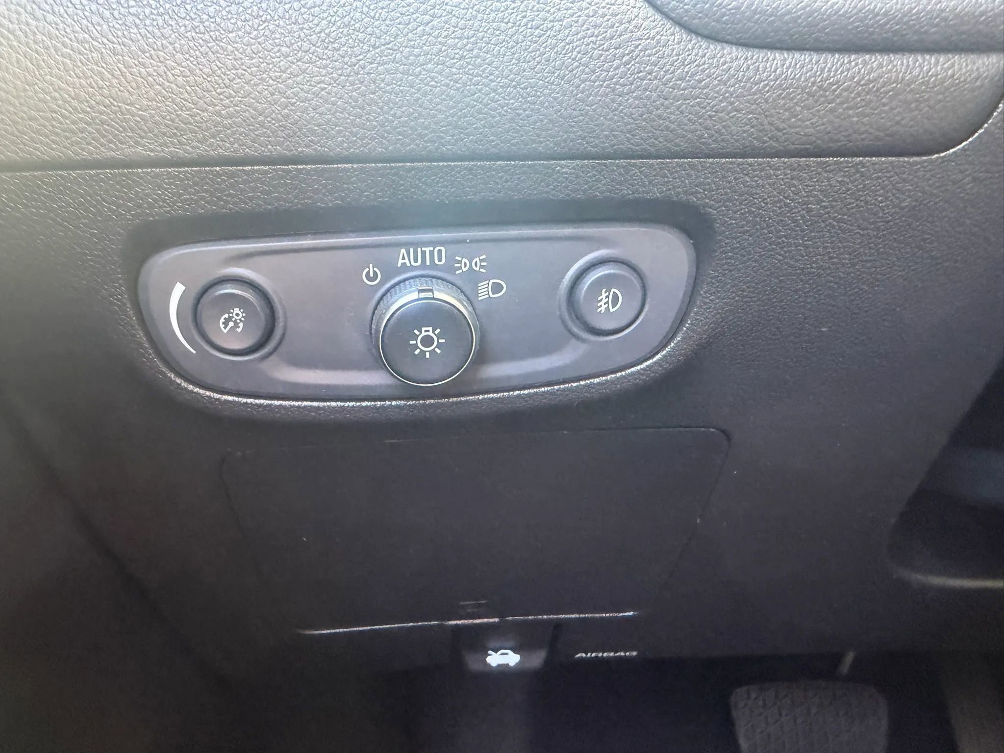 Used 2020 Buick Encore GX Select w/ Experience Buick Package FWD image 17