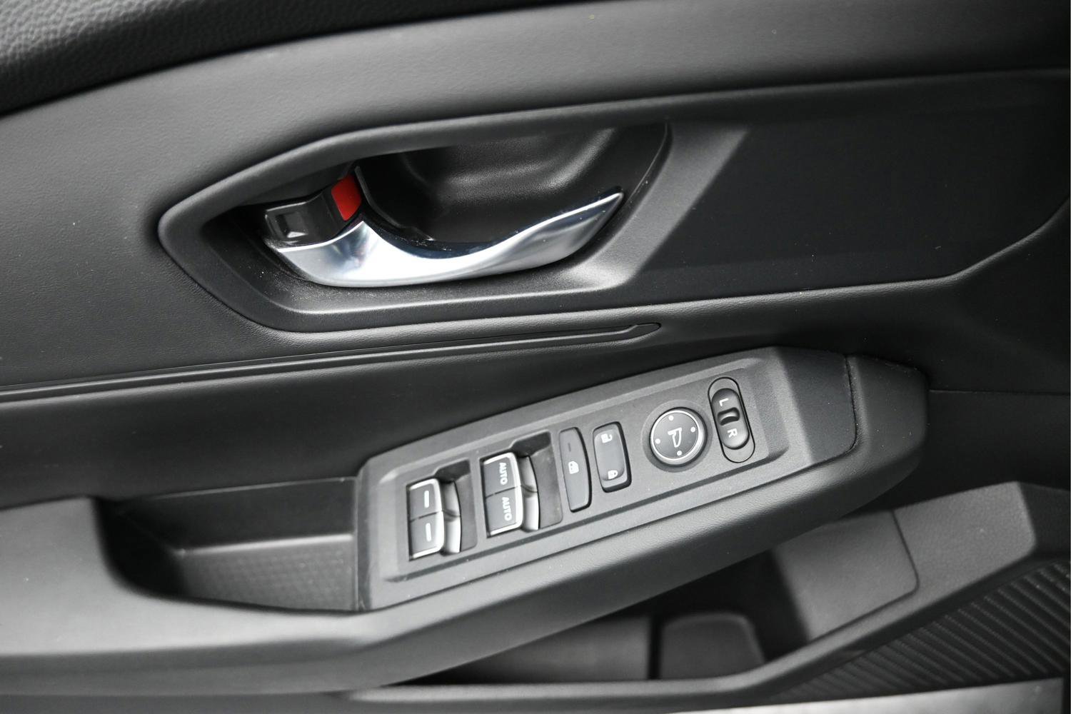 Used 2023 Honda Accord EX image 15