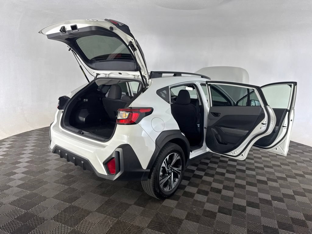 Used 2025 Subaru Crosstrek 2.5i Premium AWD/4WD image 15