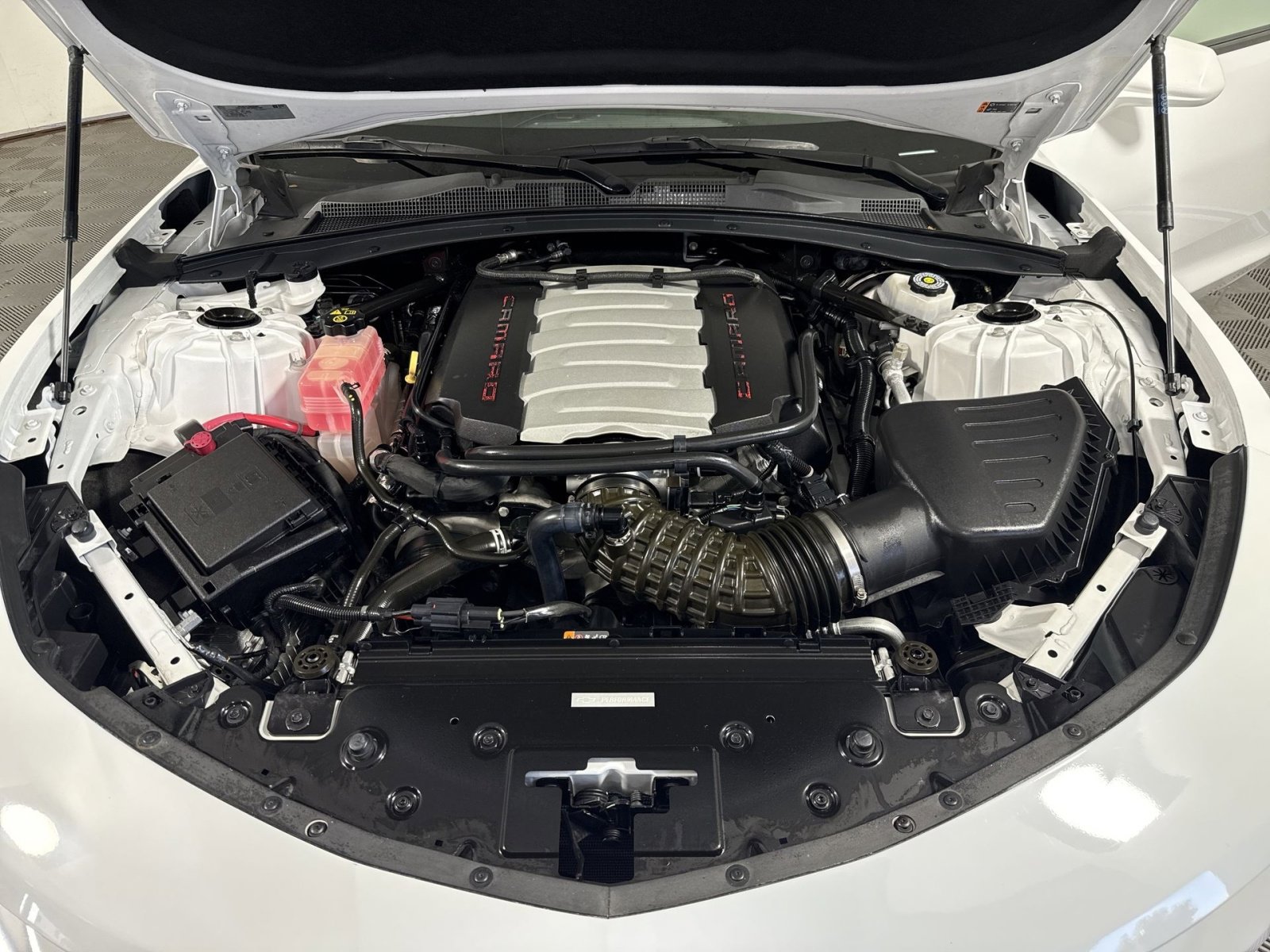 Used 2017 Chevrolet Camaro SS image 27