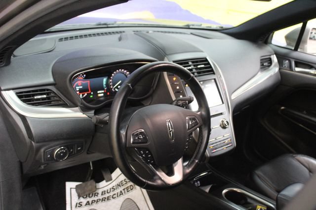 Used 2017 Lincoln MKC Select w/ Select Plus Package AWD/4WD image 14
