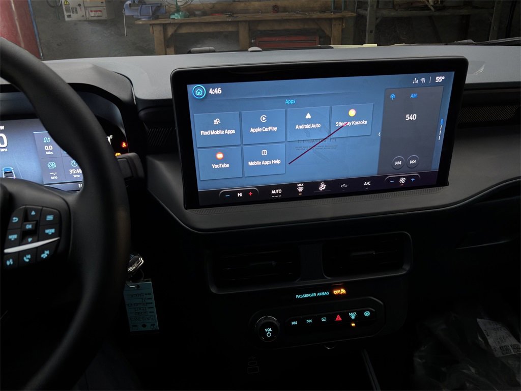 New 2026 Ford Maverick XL image 24