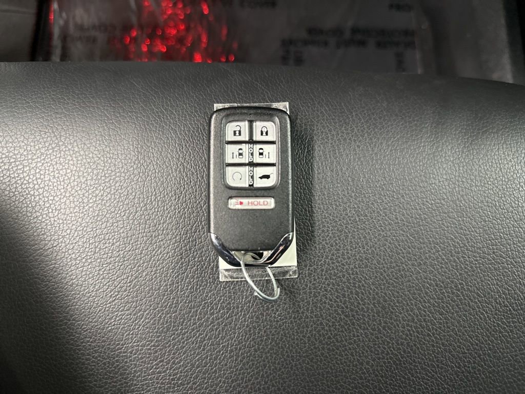 Used 2024 Honda Odyssey Sport image 42