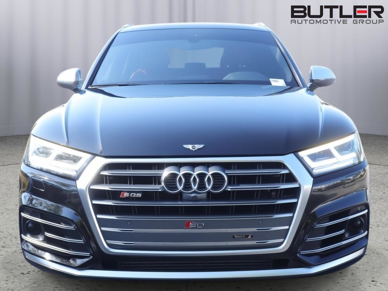 Used 2018 Audi SQ5 Prestige AWD/4WD image 2