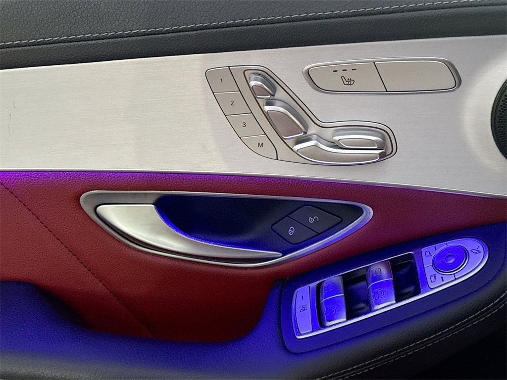 Used 2022 Mercedes-Benz GLC 300 4MATIC Coupe image 19