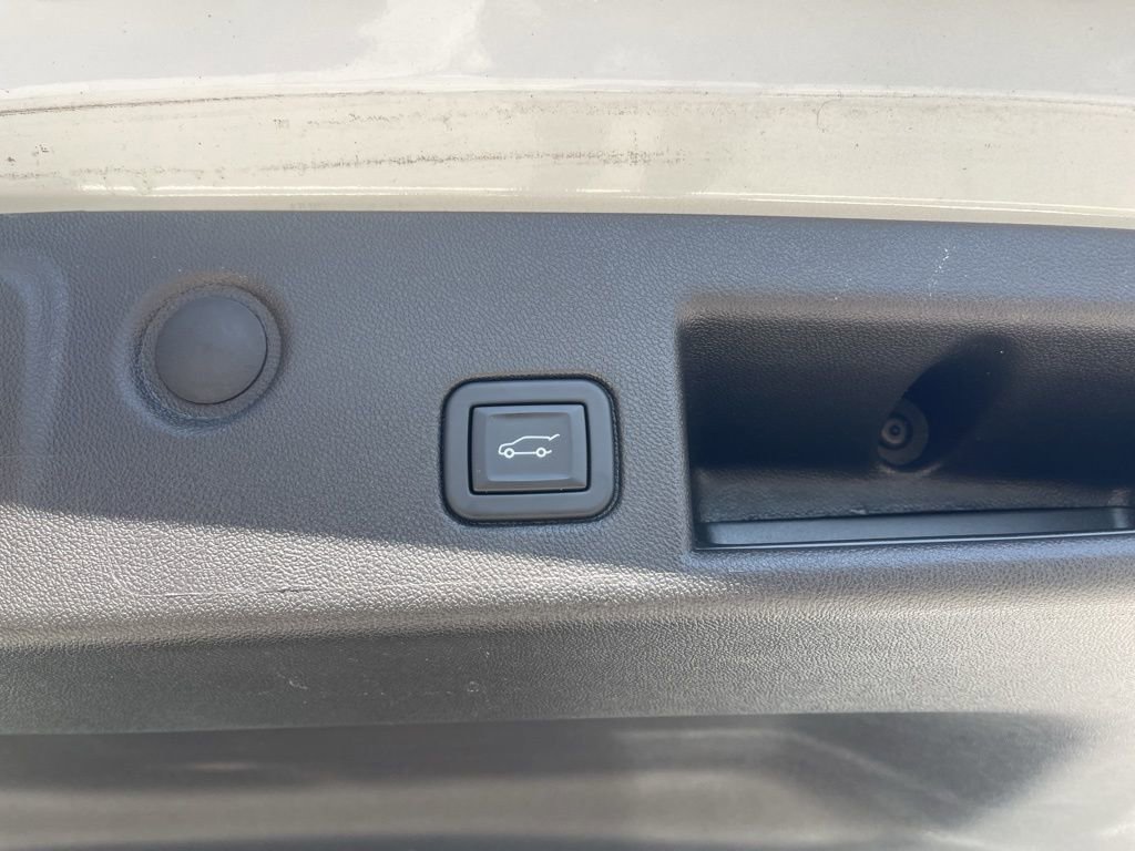 Certified 2024 Chevrolet Equinox LT image 12