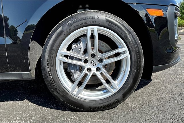 Used 2024 Porsche Macan image 33
