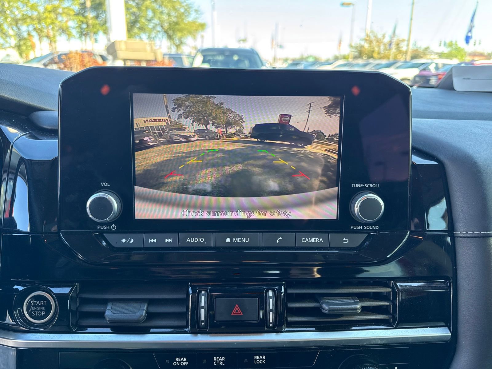 Certified 2024 Nissan Pathfinder SV image 19