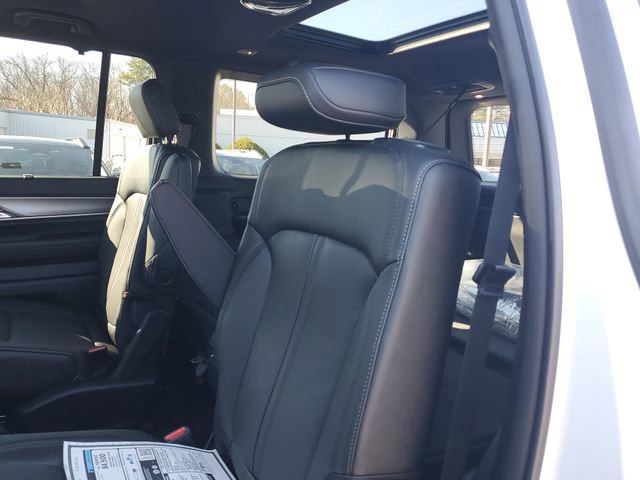New 2026 Jeep Grand Wagoneer Limited w/ Premium Group II image 14