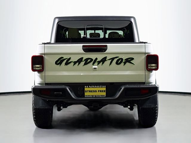 Used 2022 Jeep Gladiator Sport image 7