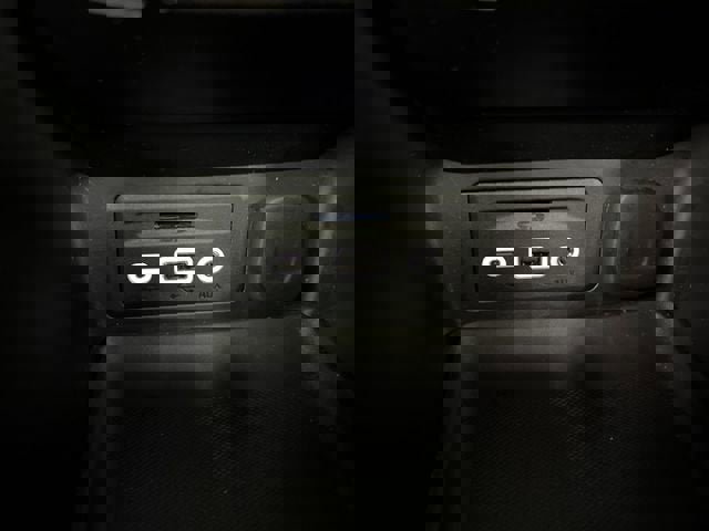 Certified 2023 GMC Terrain SLT w/ Tech Package image 35