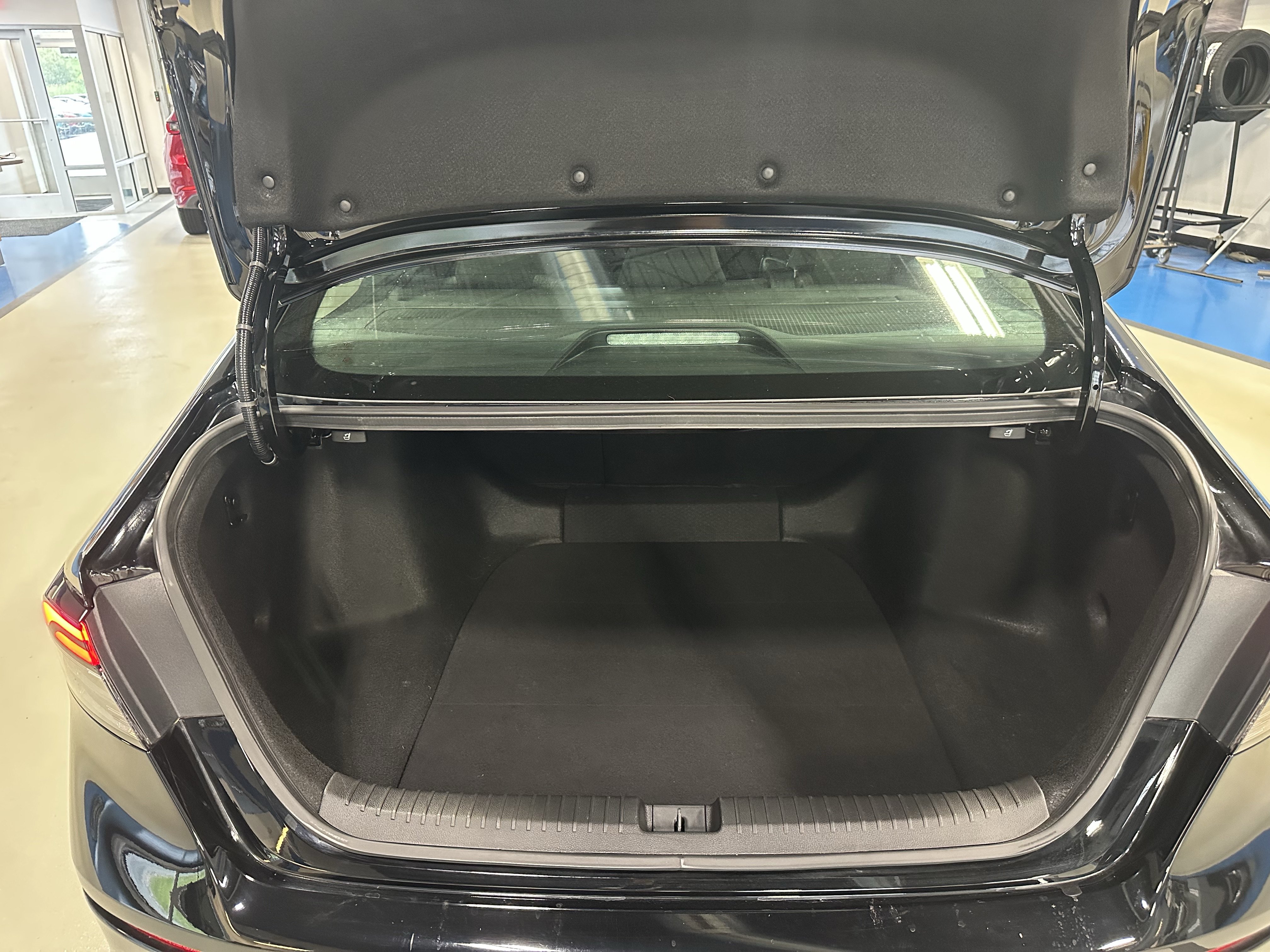 Used 2023 Honda Accord EX image 22