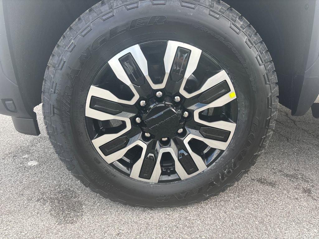 New 2026 GMC Sierra 2500 Denali Ultimate image 32