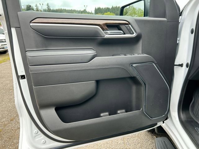 Used 2023 GMC Sierra 1500 Elevation w/ LPO, Elevation Black Package AWD/4WD image 22