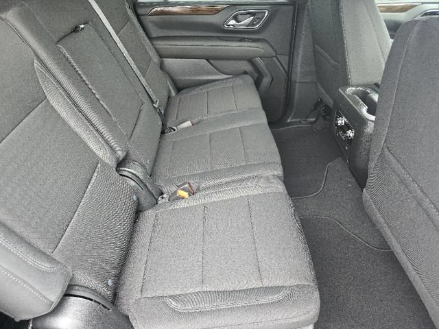 Used 2024 GMC Yukon XL SLE w/ Gmc Pro Safety Plus Package AWD/4WD image 23