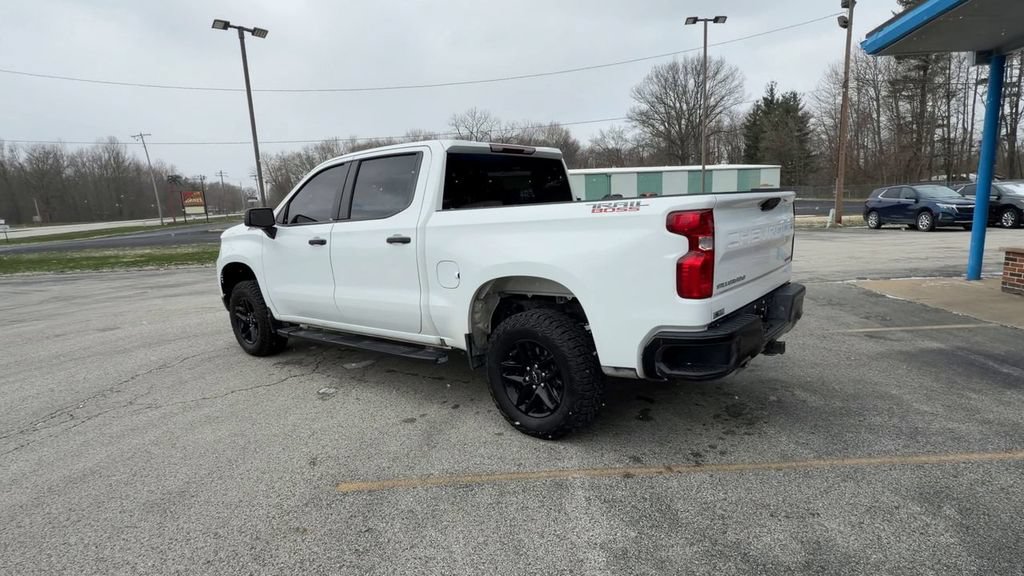 Used 2025 Chevrolet Silverado 1500 Custom Trail Boss AWD/4WD image 6