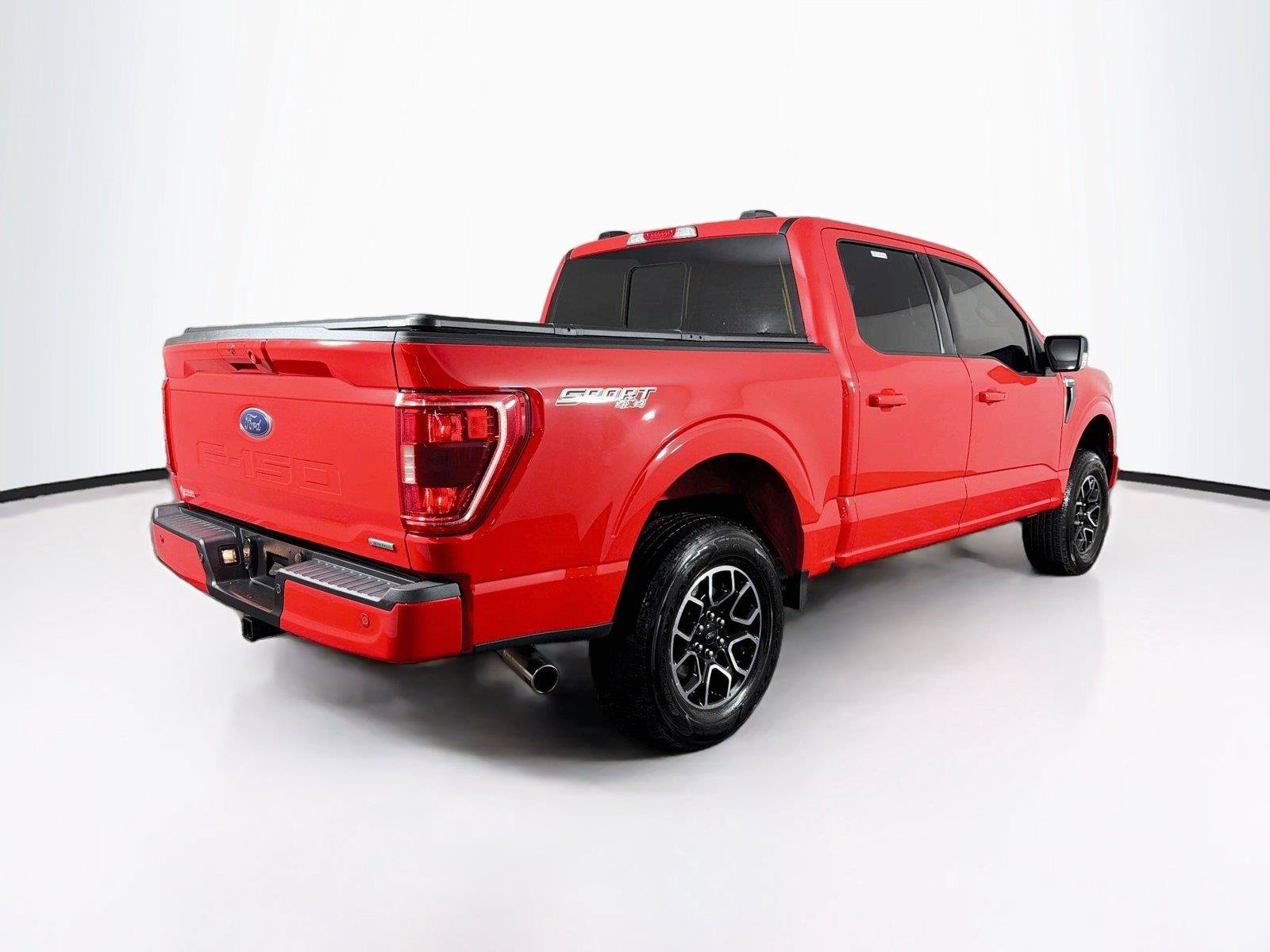 Used 2022 Ford F150 XLT w/ Equipment Group 302A High AWD/4WD image 11