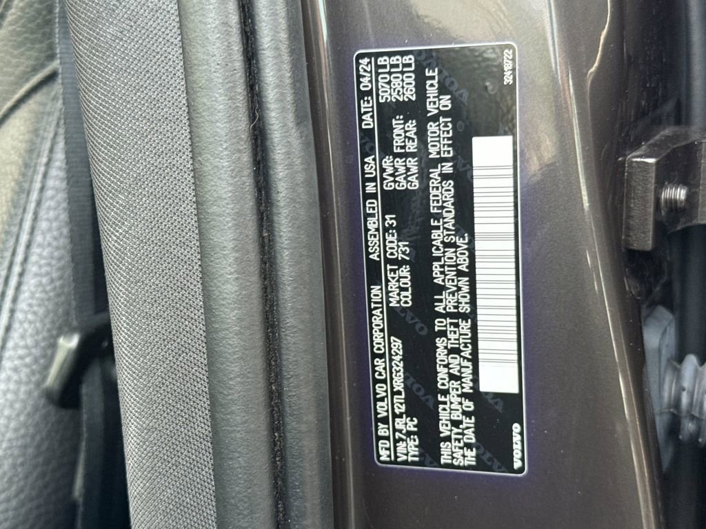 Certified 2024 Volvo S60 B5 Plus AWD/4WD image 27