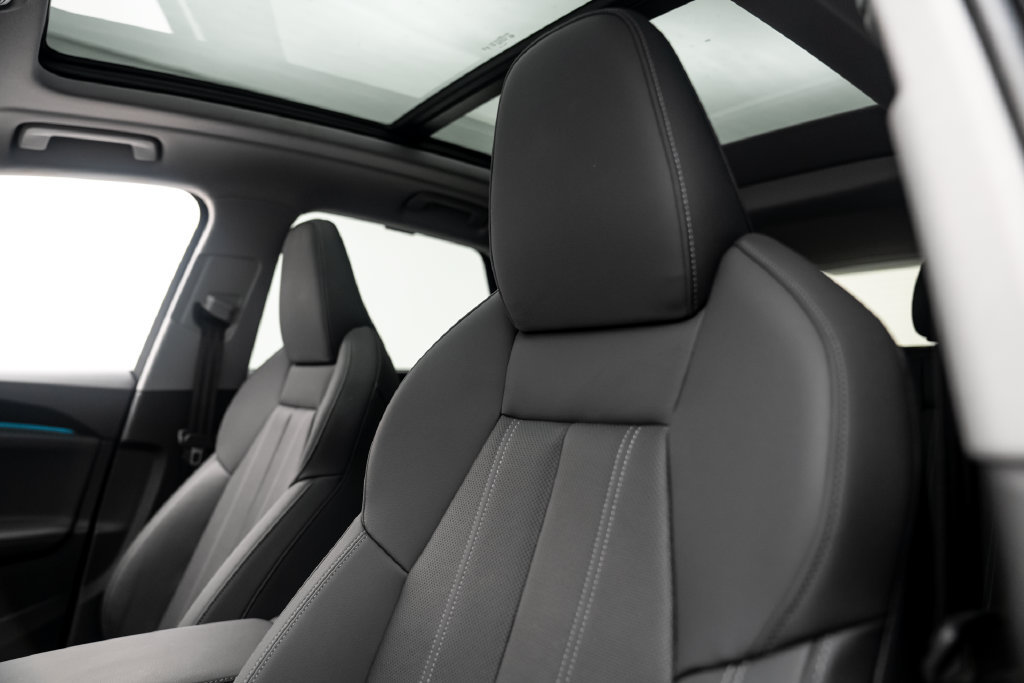Certified 2025 Audi Q5 Prestige AWD/4WD image 7