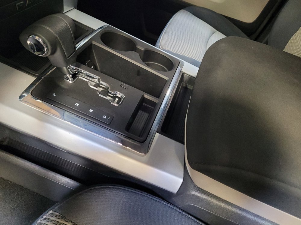 Used 2012 RAM 1500 Big Horn RWD image 26