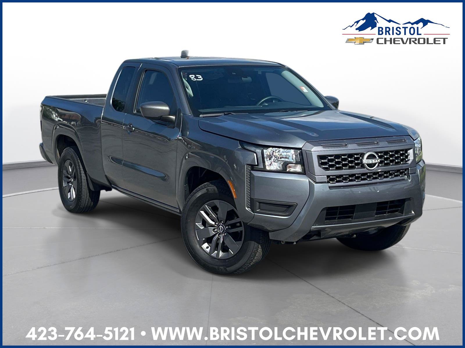 Used 2025 Nissan Frontier SV RWD image 1