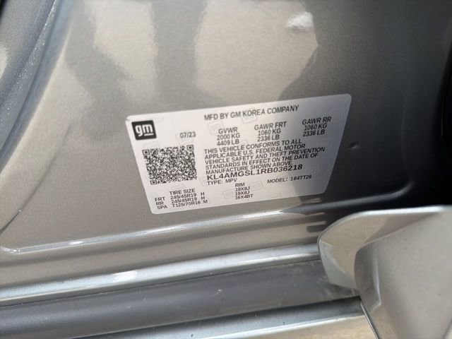 Used 2024 Buick Encore GX Avenir w/ Avenir Technology Package AWD/4WD image 5