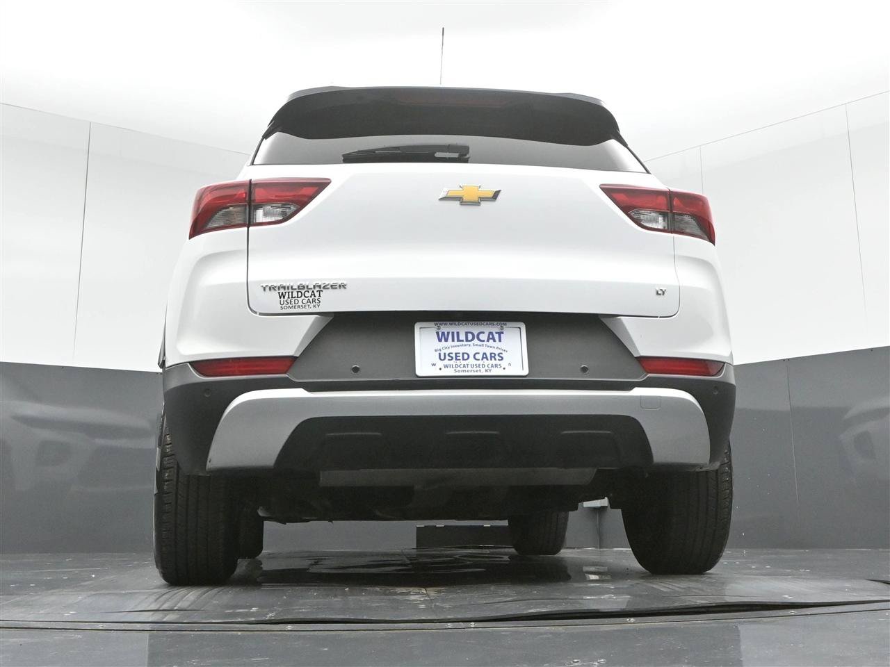 Used 2022 Chevrolet TrailBlazer LT w/ Convenience Package FWD image 34