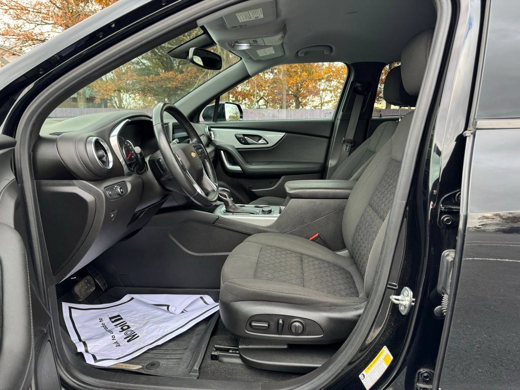 Used 2020 Chevrolet Blazer LT FWD image 22