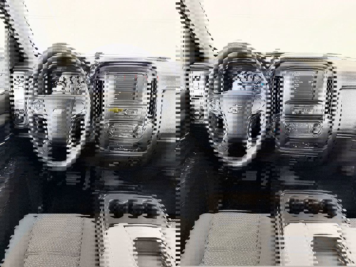 Used 2018 Chevrolet Silverado 1500 W/T AWD/4WD image 38