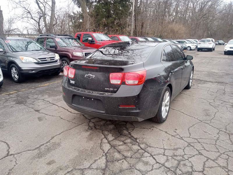 Used 2013 Chevrolet Malibu LT FWD image 2