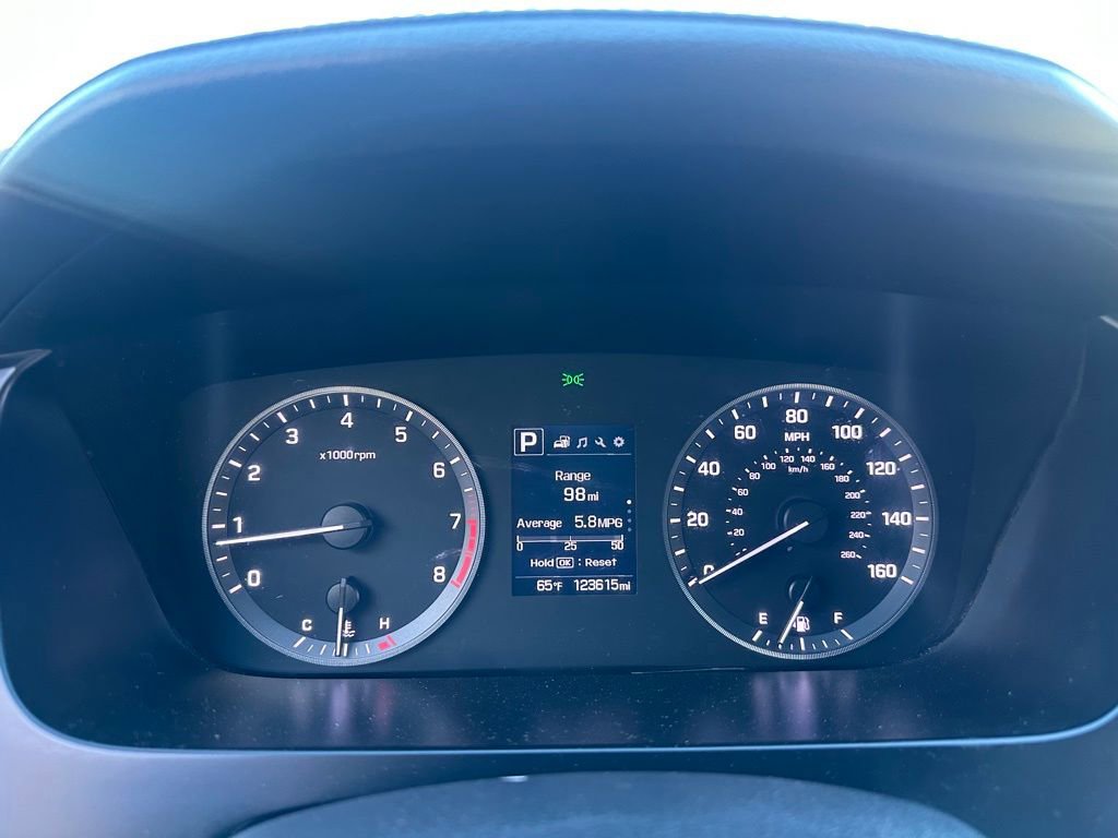 Used 2016 Hyundai Sonata Sport w/ Option Group 02 image 16