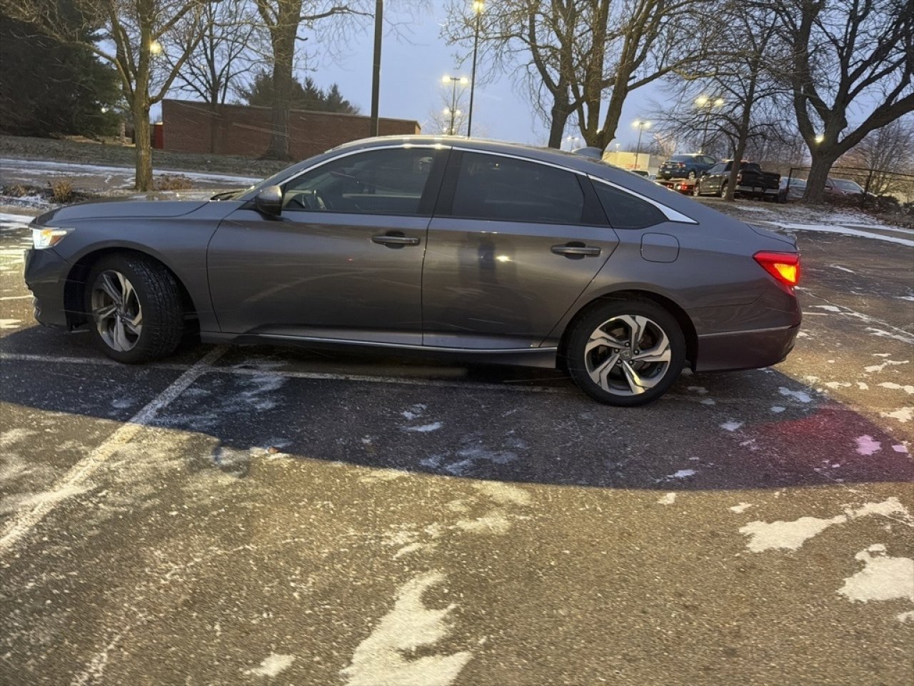 Used 2020 Honda Accord EX-L image 11