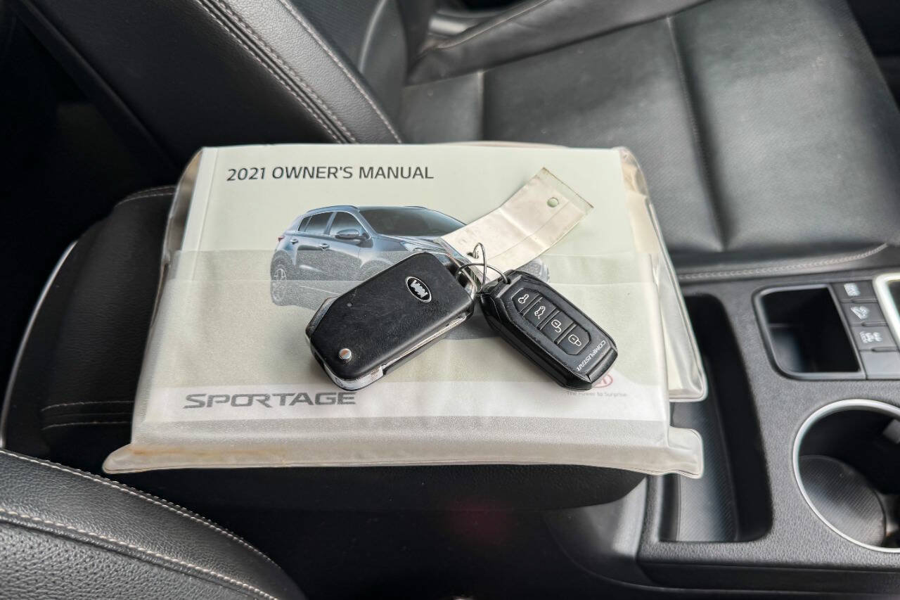 Used 2021 Kia Sportage S AWD/4WD image 33