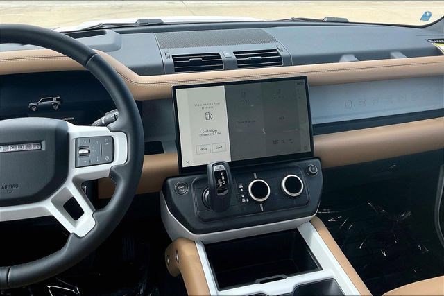 New 2026 Land Rover Defender 110 X-Dynamic SE image 6