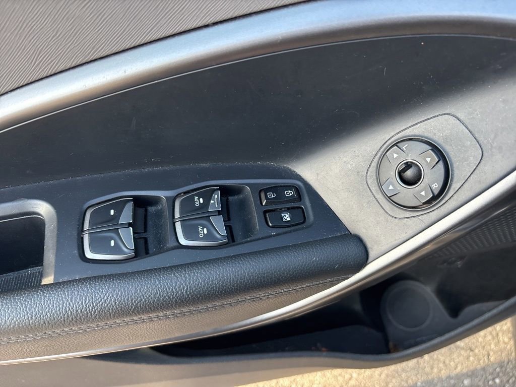 Used 2018 Hyundai Santa Fe Sport image 16