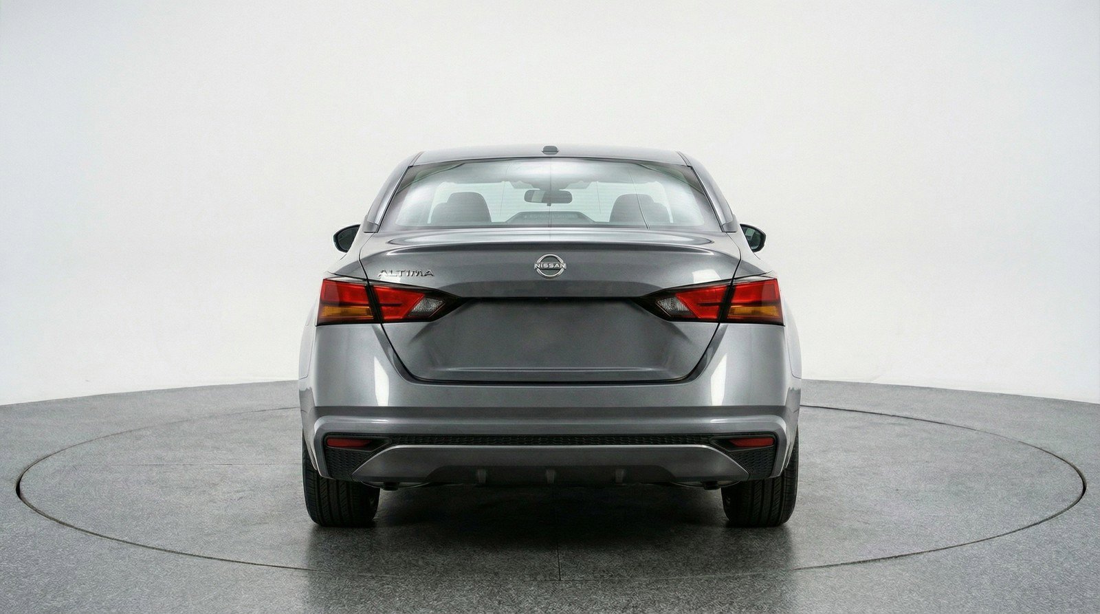 Used 2025 Nissan Altima 2.5 SV FWD image 7