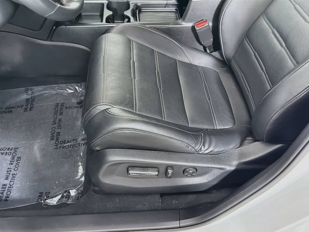 Used 2020 Honda CR-V EX-L image 18