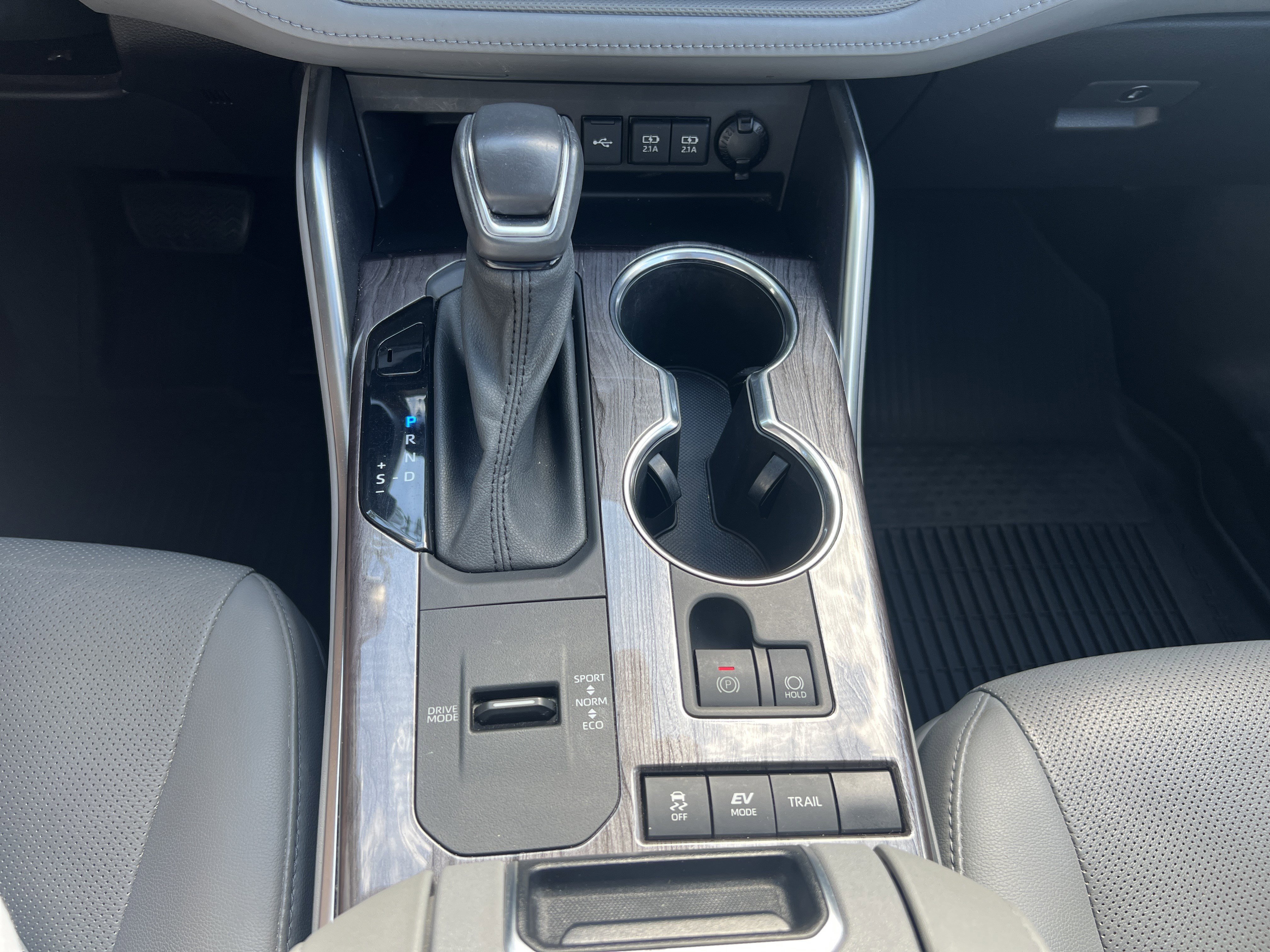 Used 2021 Toyota Highlander Platinum image 15