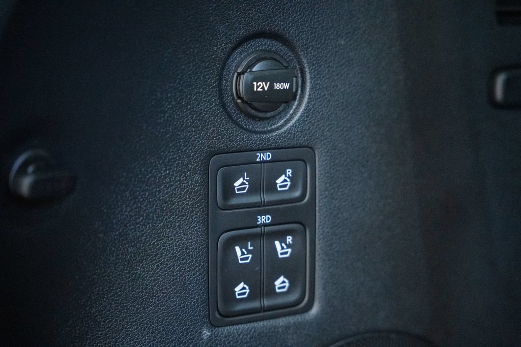 Used 2024 Hyundai Palisade Limited FWD image 9