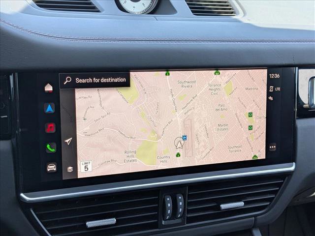 Used 2022 Porsche Cayenne Turbo image 15