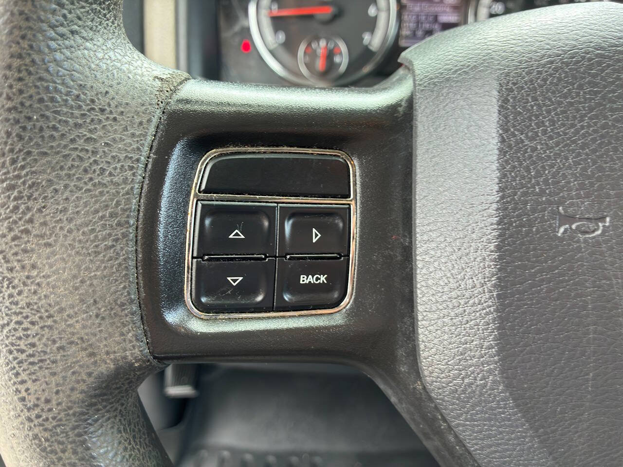 Used 2012 RAM 1500 Classic SLT RWD image 20