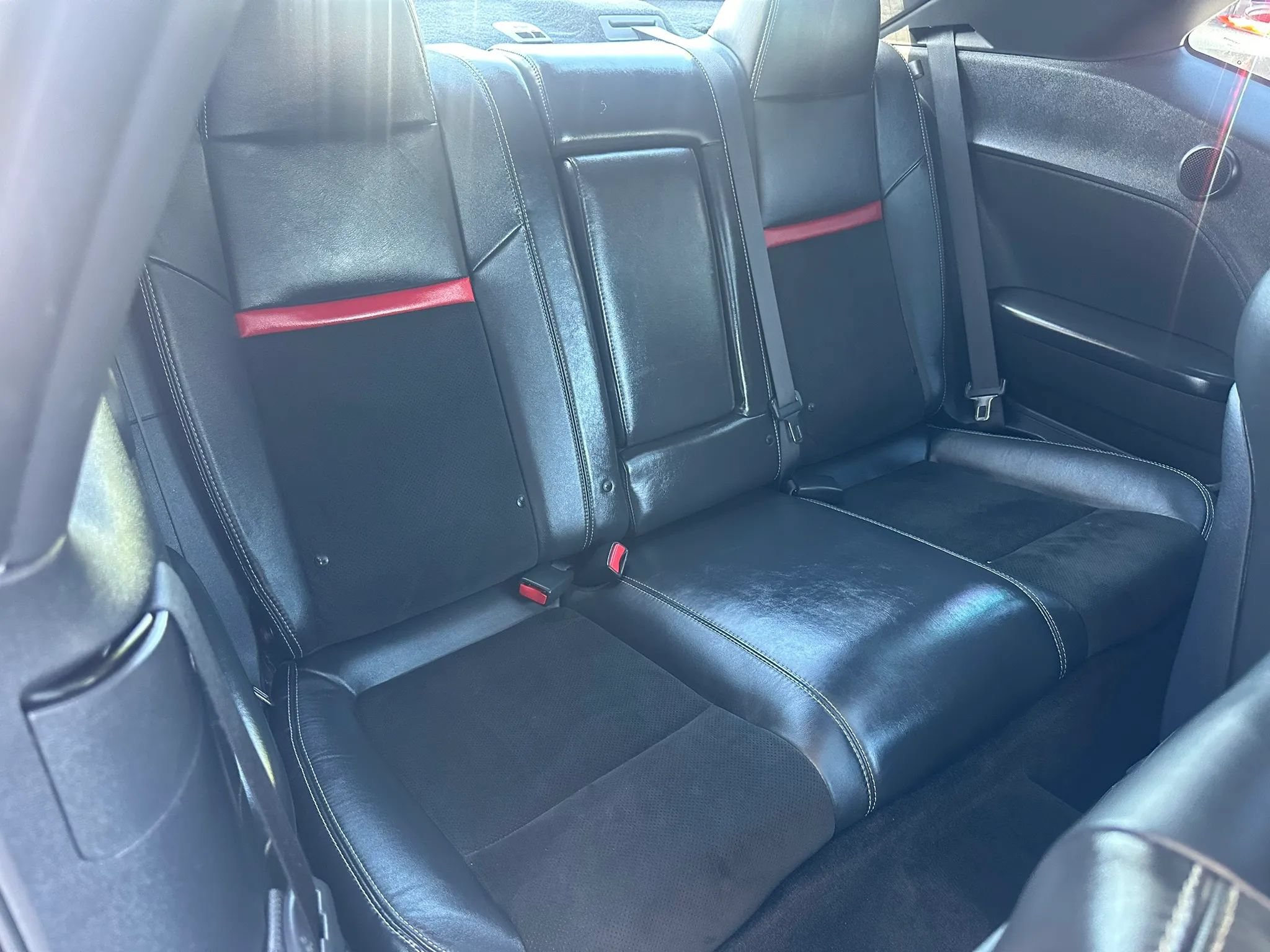 Used 2012 Dodge Challenger SRT8 w/ Premium Sound Group RWD image 24