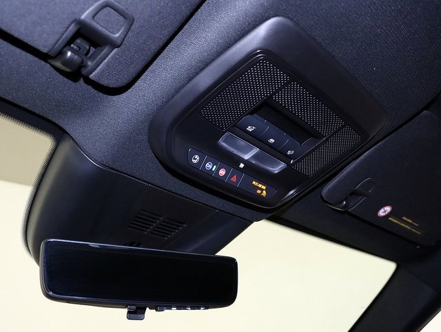 Certified 2024 Acura ZDX Type S image 24