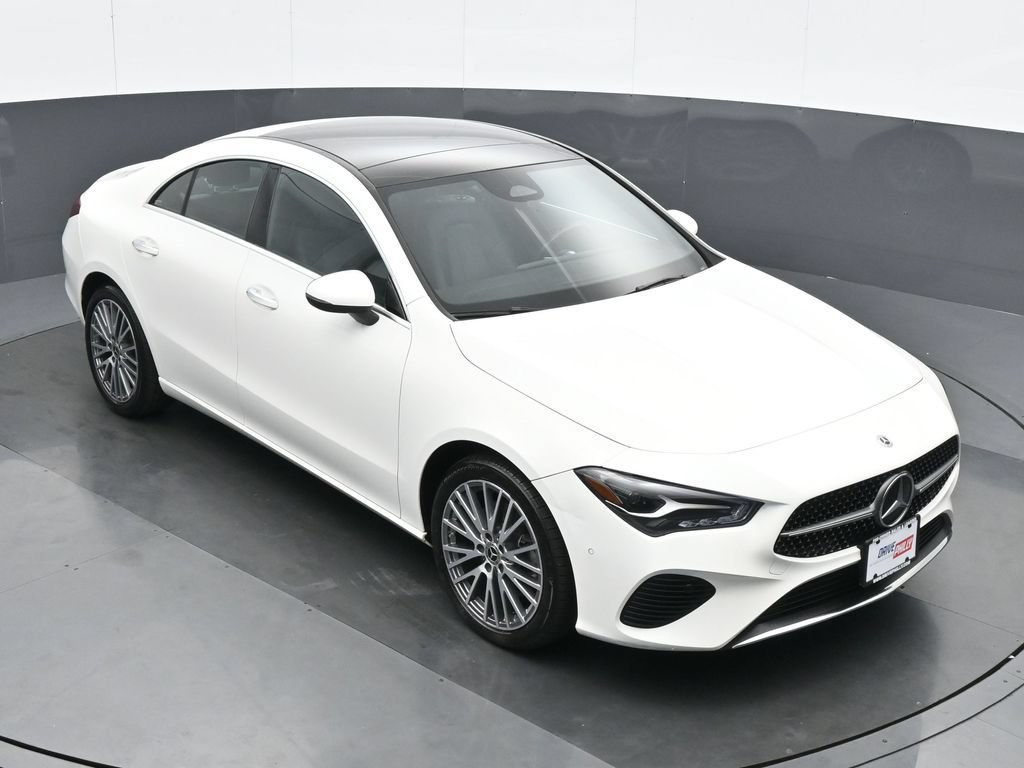 Used 2025 Mercedes-Benz CLA 250 4MATIC image 29